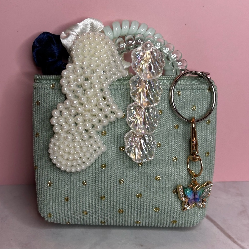 8 Piece Hair Accessories with Storage Pouch and Dazzling Butterfly Keychain